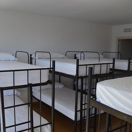 הוסטל סאריה Albergue Internacional מראה חיצוני תמונה