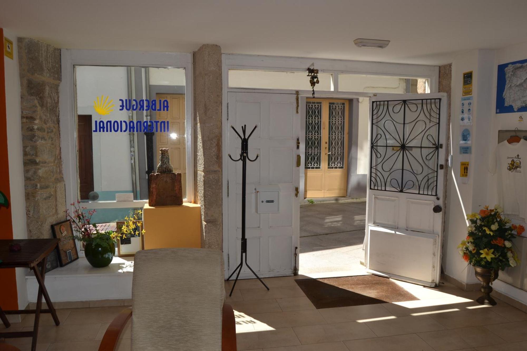 הוסטל סאריה Albergue Internacional מראה חיצוני תמונה